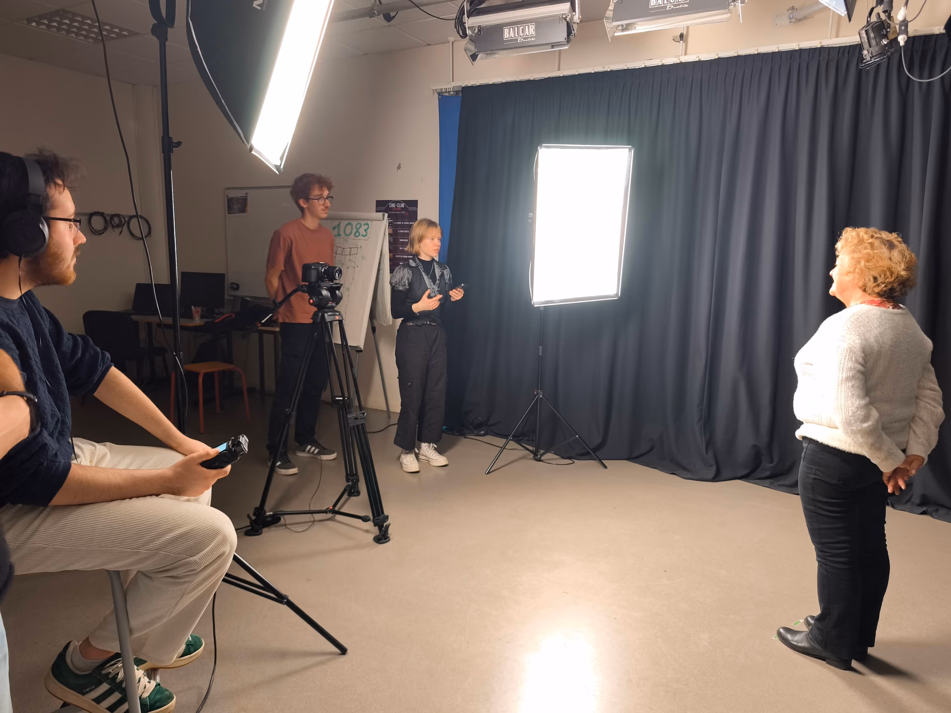 Équipe de communication en action lors de l'événement